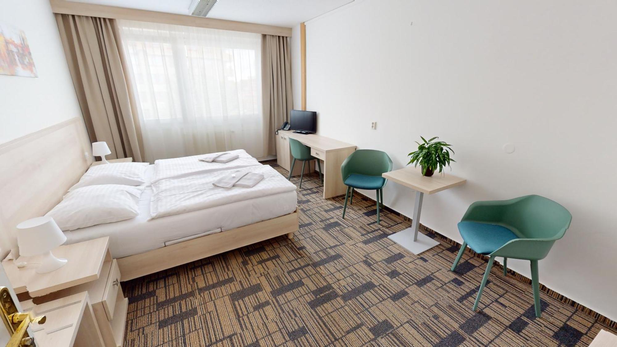 Volha Hostel Prague Exterior photo